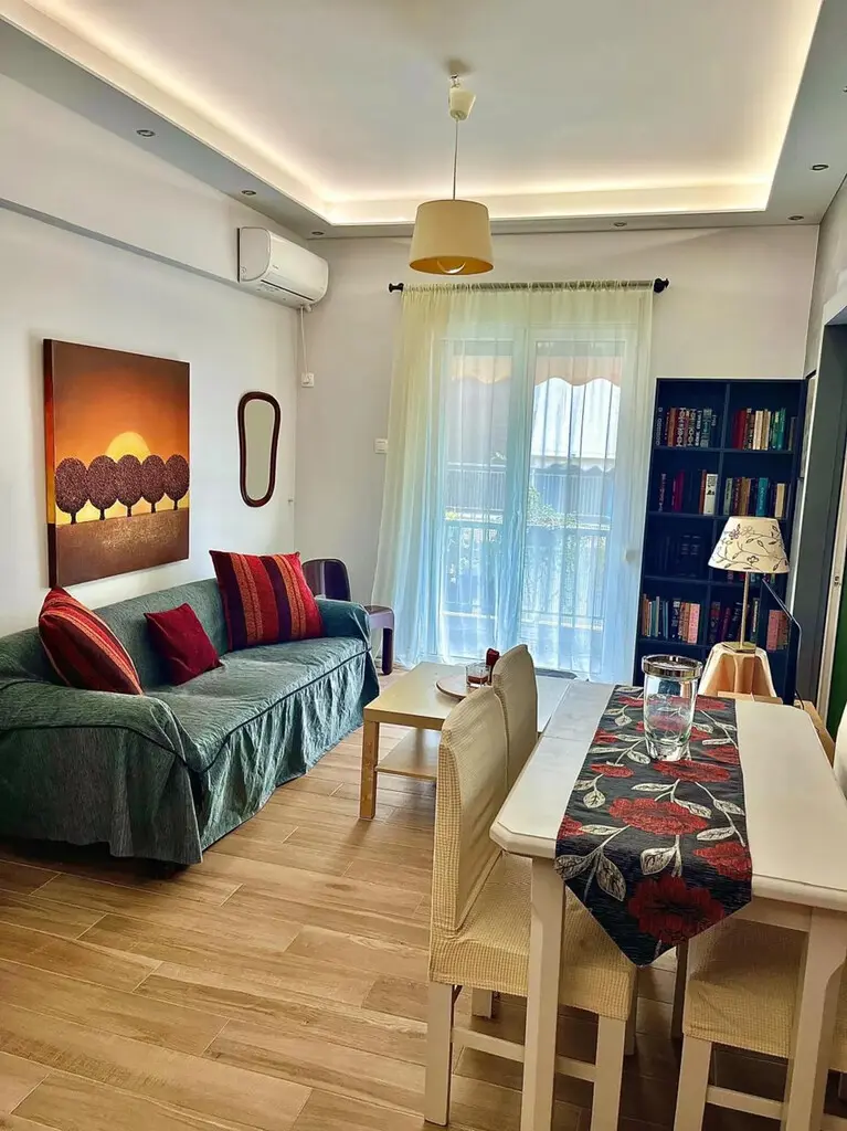 Flat Of 65 M² In Athens
