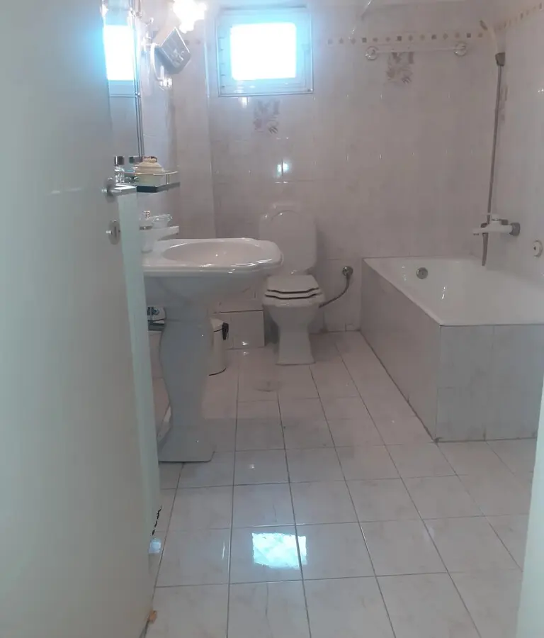 Flat Of 120 M² In Attica