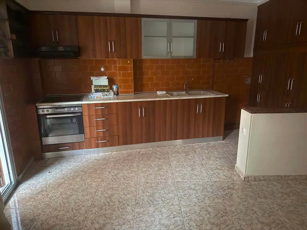 Flat Of 106 M² In Thessaloniki