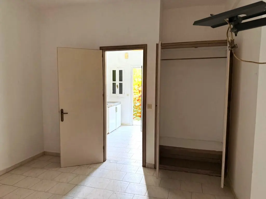 Complex Of 228 M² In Corfu