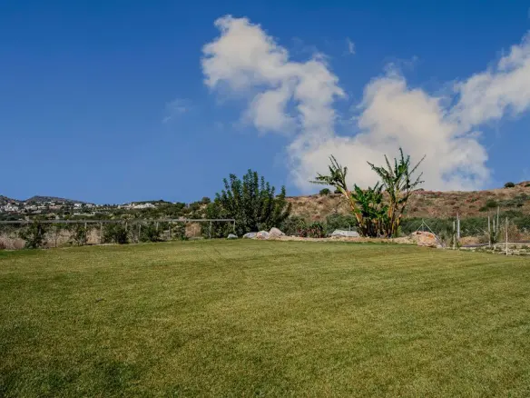 3-bedroom Villa In Timpaki, Greece (210 M²)