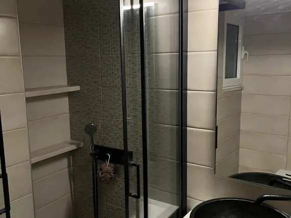 2-bedroom Flat In Exarchia – Neapoli, Greece (65 M²)