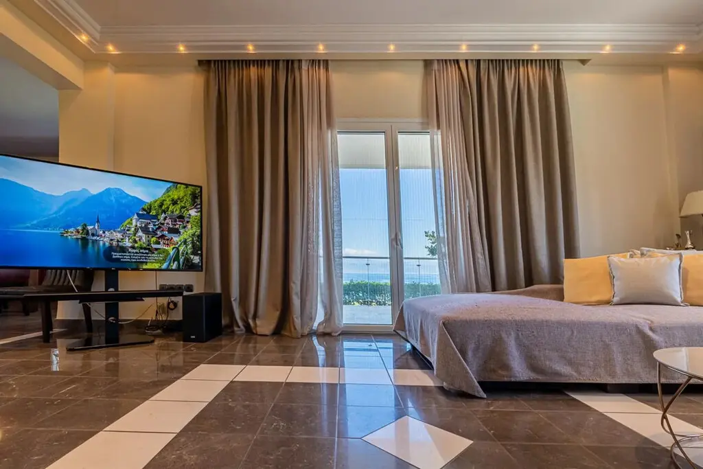Villa Of 190 M² In Peloponnese
