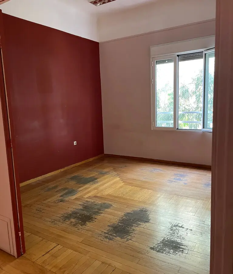 Flat Of 164 M² In Athens