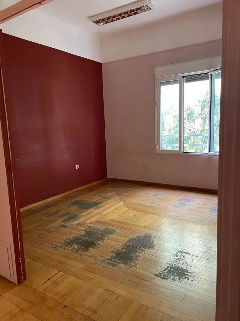 Flat Of 164 M² In Athens