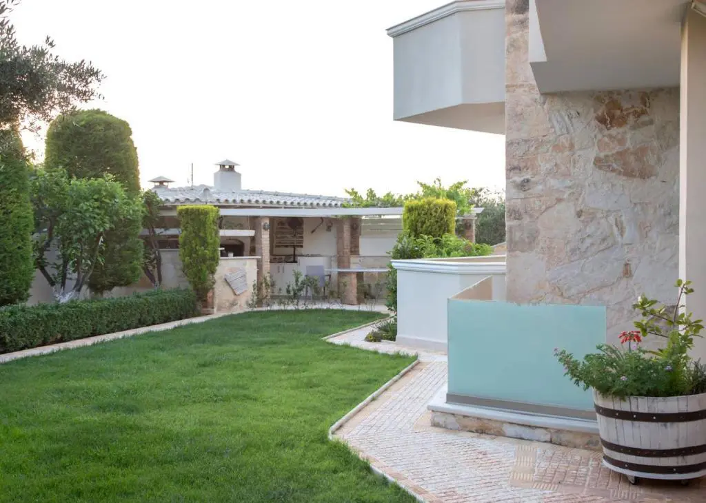 Villa Of 506 M² In Crete