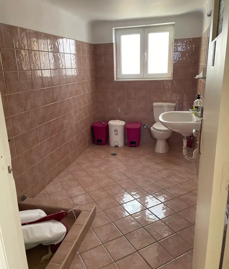 Flat Of 164 M² In Athens