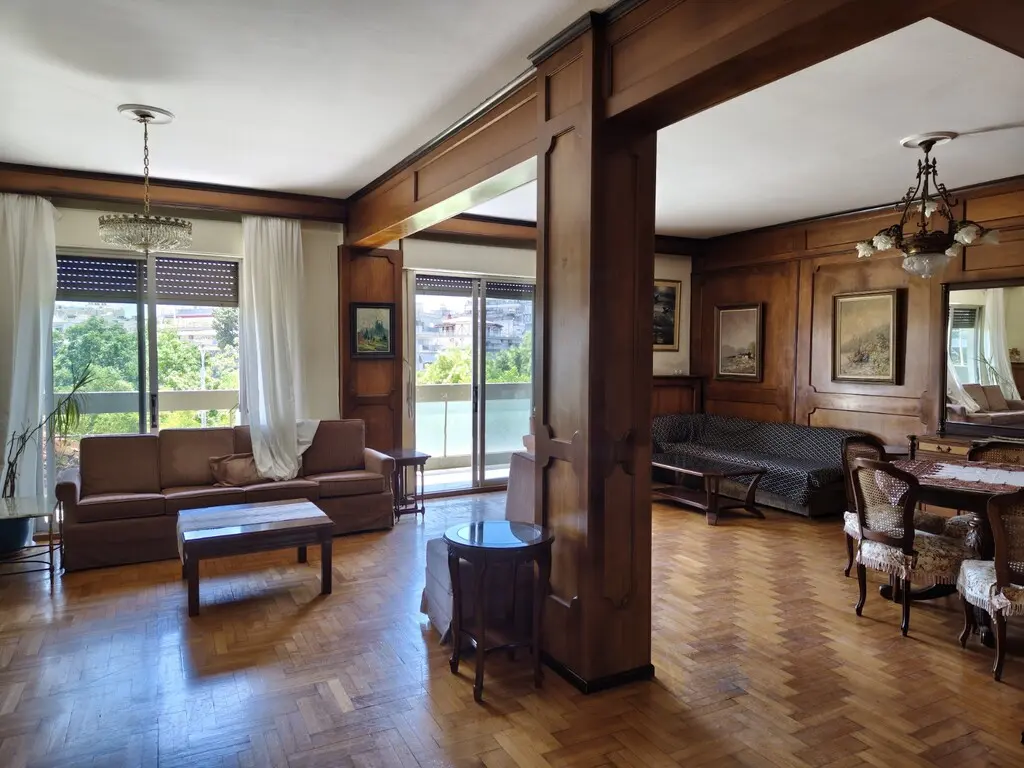 Flat Of 139 M² In Thessaloniki