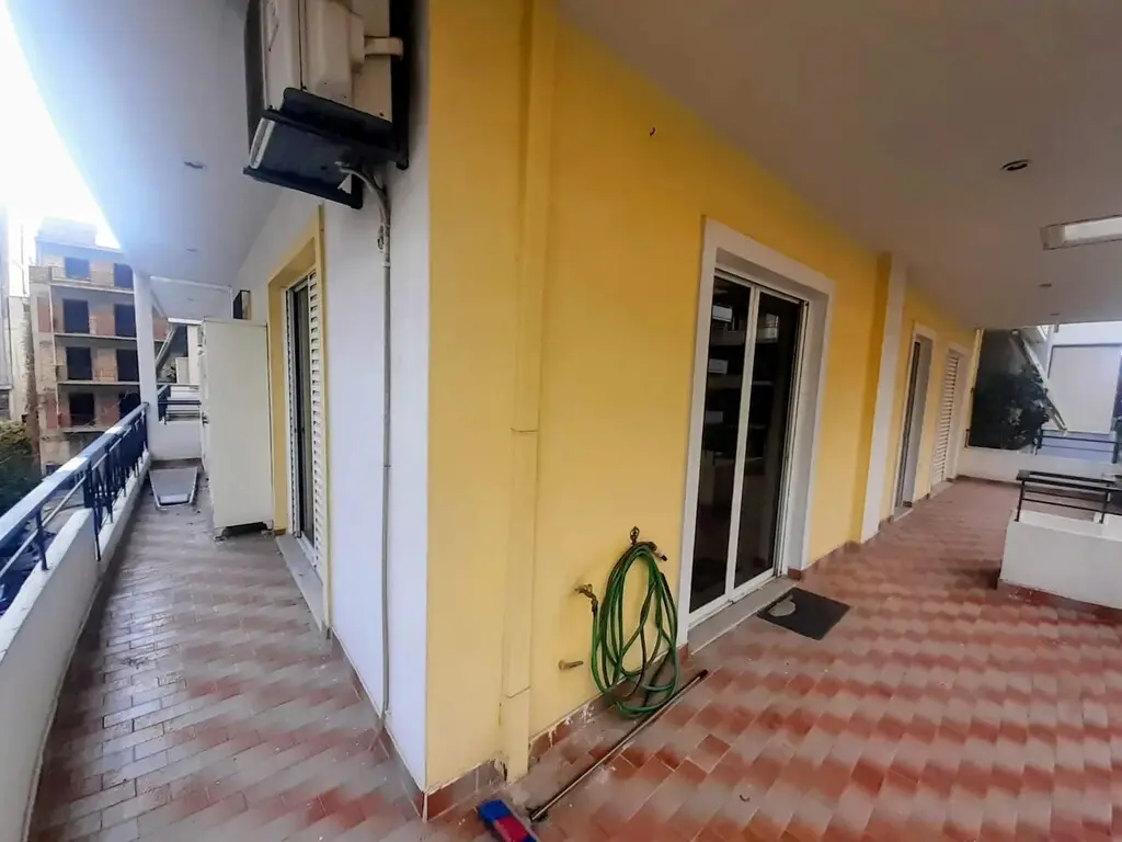 Flat Of 120 M² In Attica