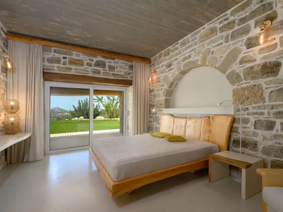 3-bedroom Villa In Timpaki, Greece (210 M²)