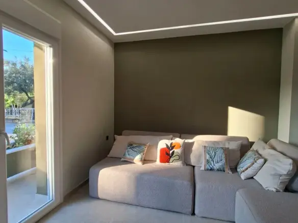 2-bedroom Detached House In Diakopto, Greece (100 M²)