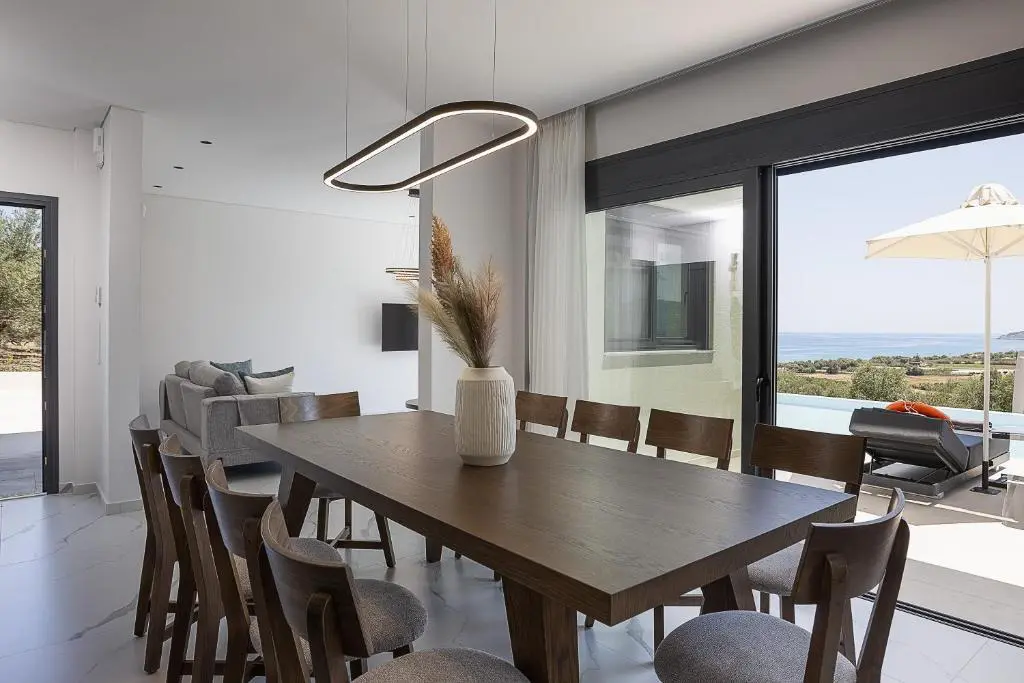 Villa Of 180 M² In Crete