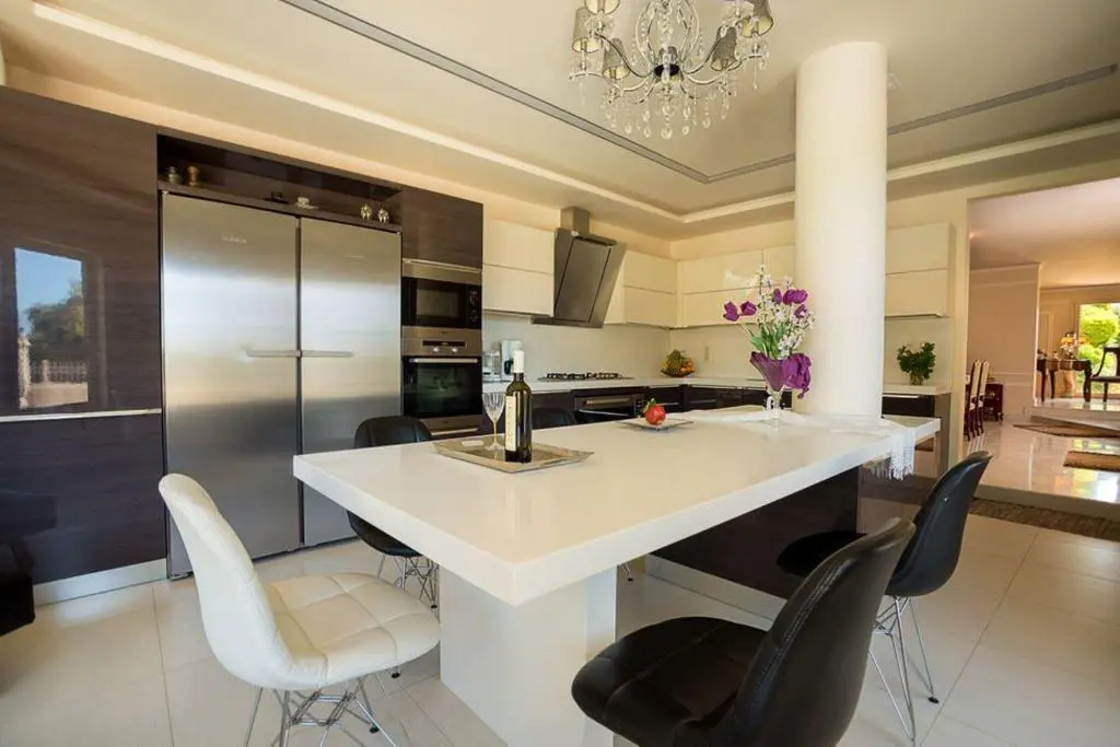 Villa Of 506 M² In Crete