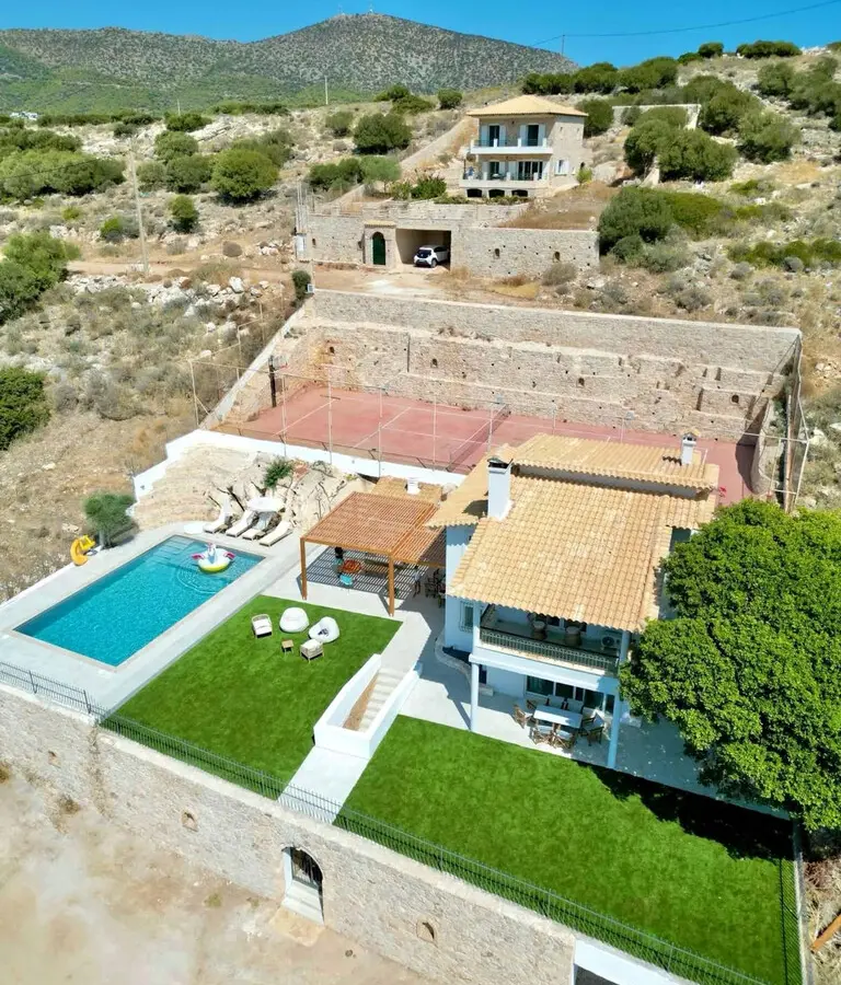 Villa Of 132 M² In Attica