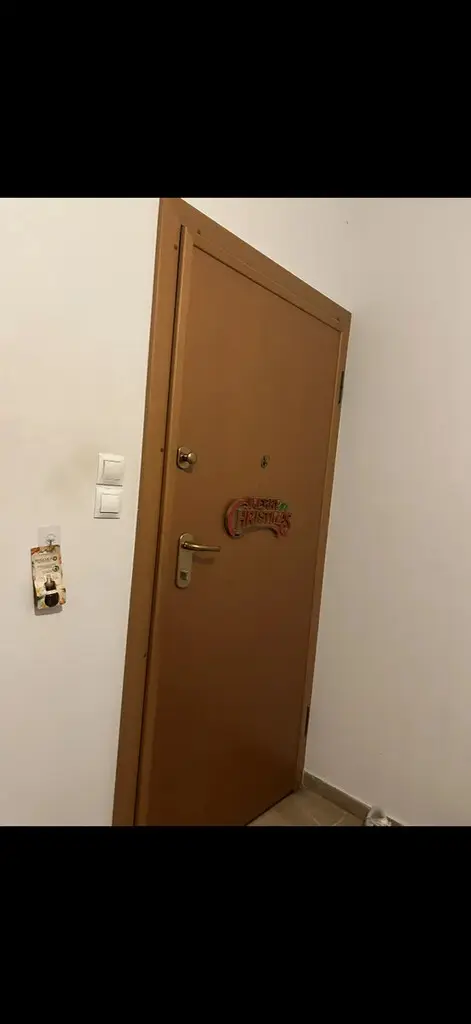 Flat Of 83 M² In Athens