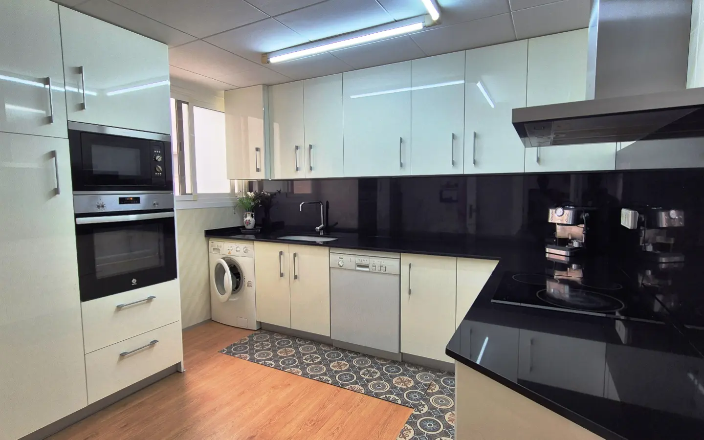 Apartment Of 115 M² In Ontinyent, Spain