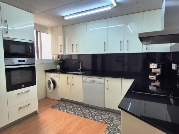 Apartment Of 115 M² In Ontinyent, Spain