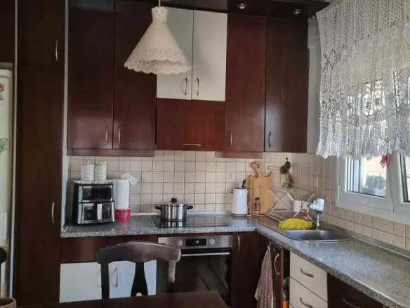 3-bedroom Flat In Charilaou, Greece (98 M²)
