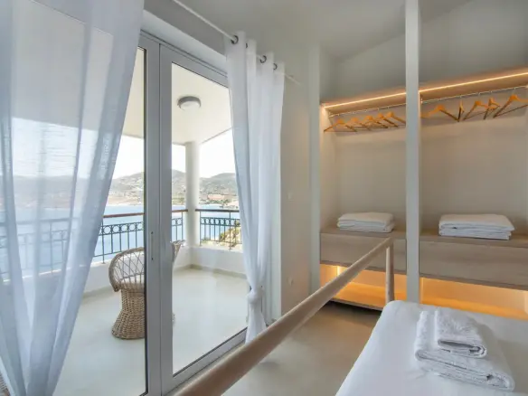 3-bedroom Villa In Keratea, Greece (132 M²)