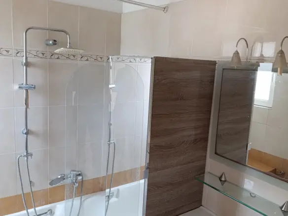 3-bedroom Maisonette In Rafina, Greece (300 M²)