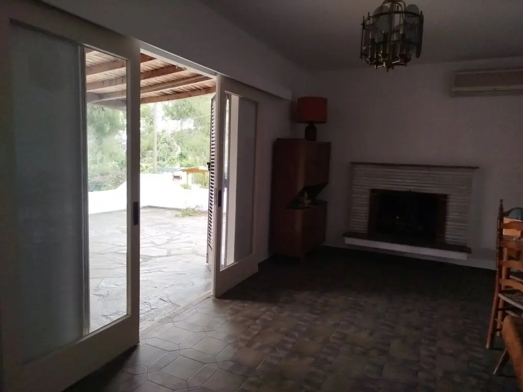 Detached House Of 190 M² In Peloponnese