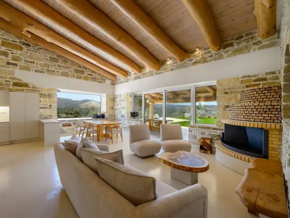 3-bedroom Villa In Timpaki, Greece (210 M²)
