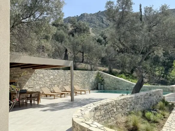 3-bedroom Villa In Moires, Greece (140 M²)
