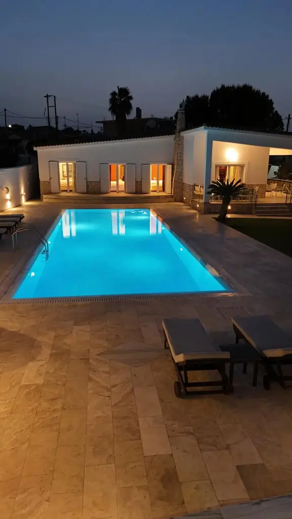 Villa Of 190 M² In Peloponnese