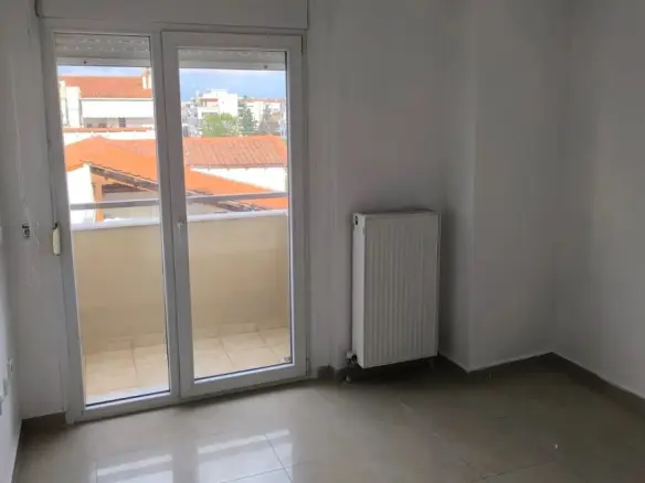 3-bedroom Flat In Thermaikos, Greece (118 M²)