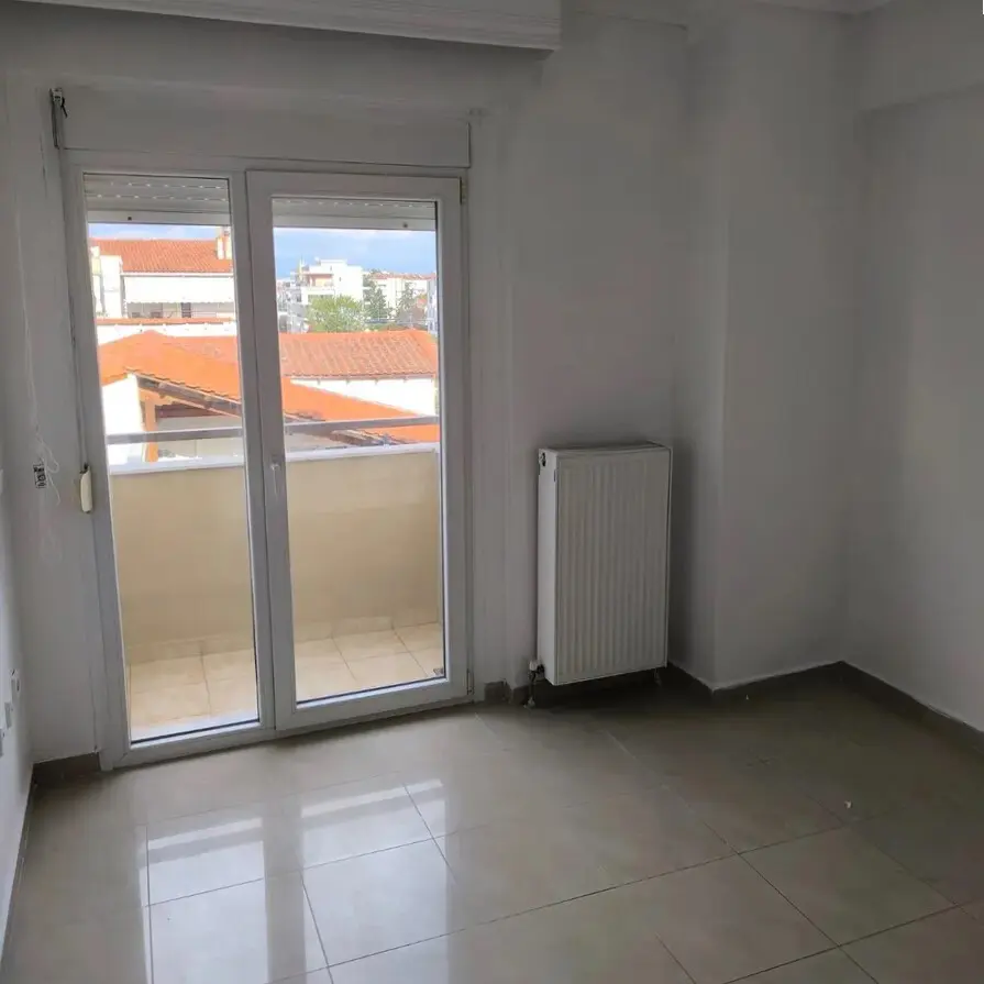 Flat Of 118 M² In The Suburbs Of Thessaloniki