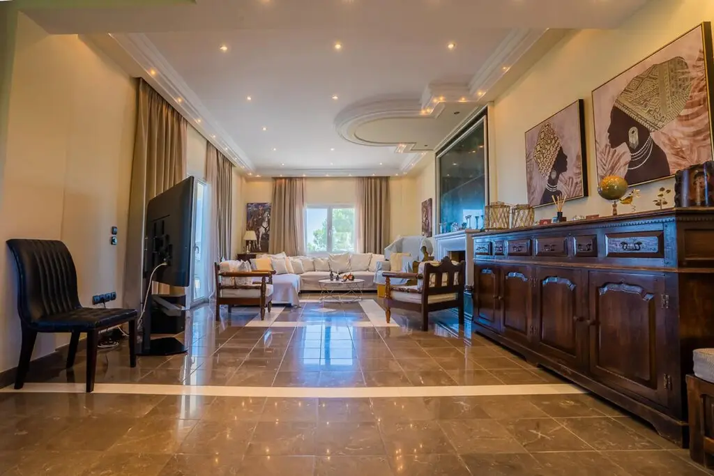 Villa Of 190 M² In Peloponnese