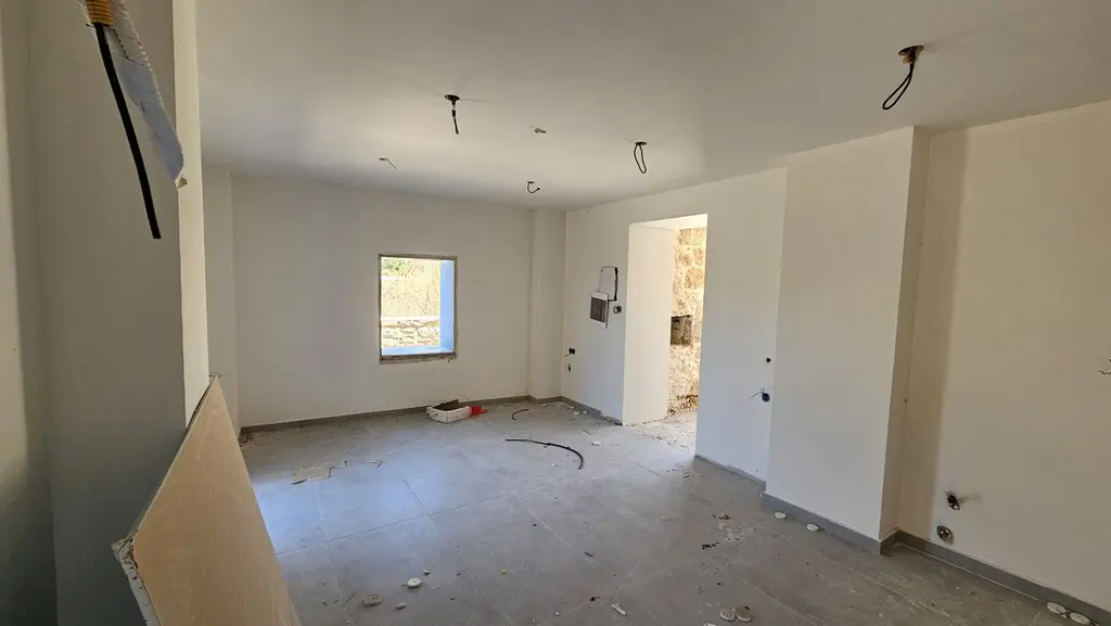 Maisonette Of 150 M² In Crete