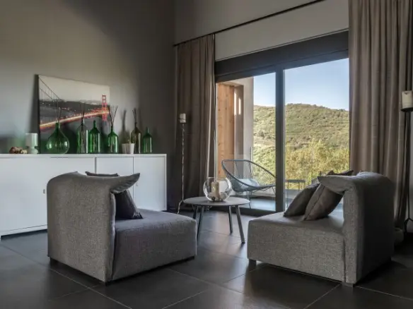 4-bedroom Villa In Kolimvari, Greece (250 M²)