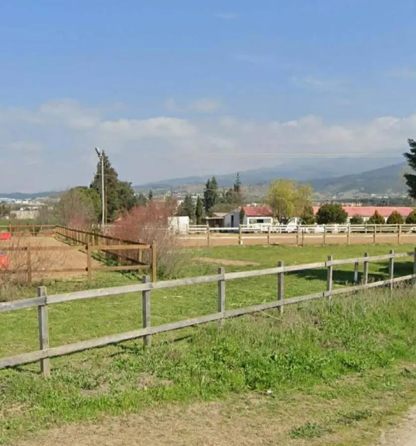 Land Of 2600 M² In Thessaloniki