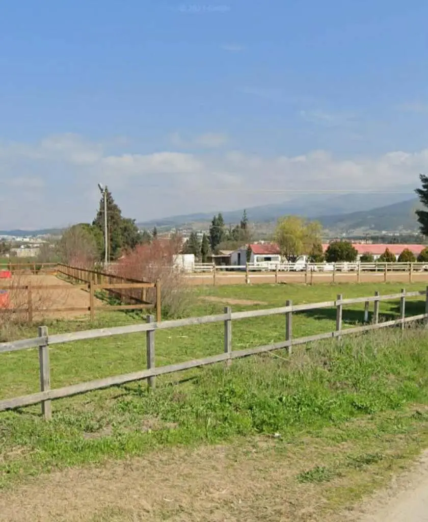 Land Of 2600 M² In Thessaloniki