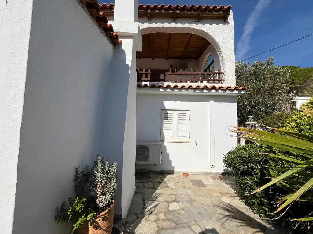 Detached House Of 110 M² In Attica