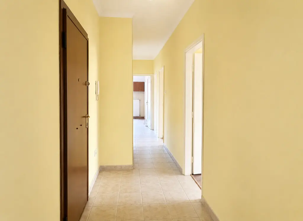 Flat Of 87 M² In Thessaloniki