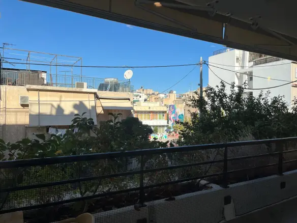 2-bedroom Flat In Vironas, Greece (82 M²)
