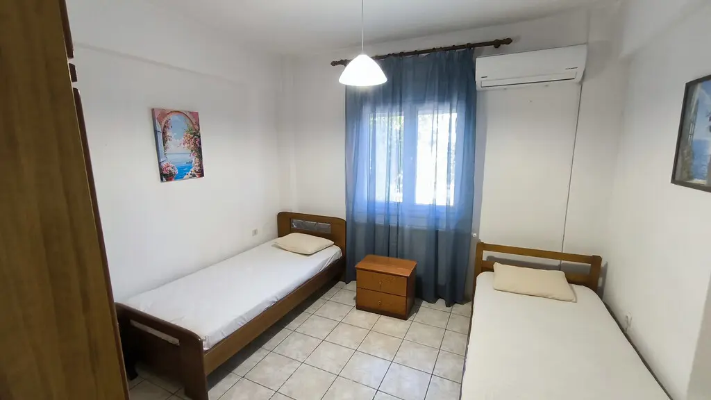 Hotel Of 790 M² On The Olympic Coast