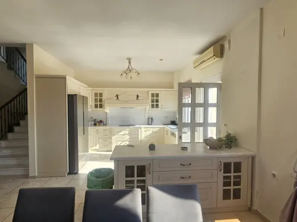 4-bedroom Villa In Gouves, Greece (380 M²)
