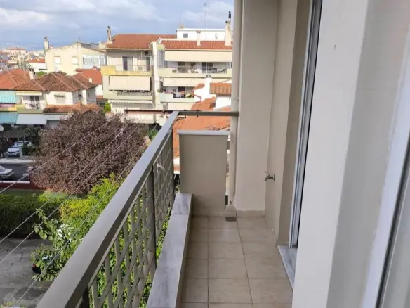 3-bedroom Flat In Thermaikos, Greece (118 M²)