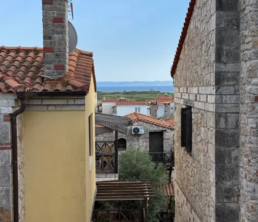 2-bedroom Flat In Poligiros, Greece (50 M²)