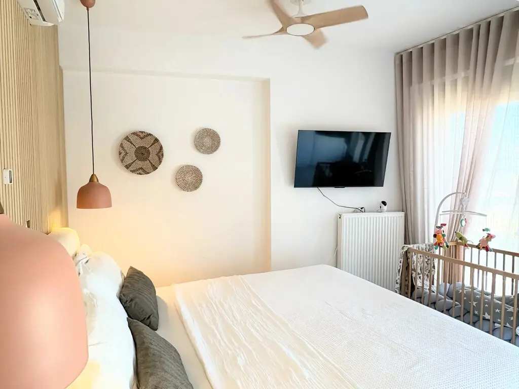 Maisonette Of 140 M² In Athens