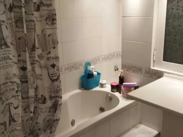 2-bedroom Flat In Vrilissia, Greece (87 M²)