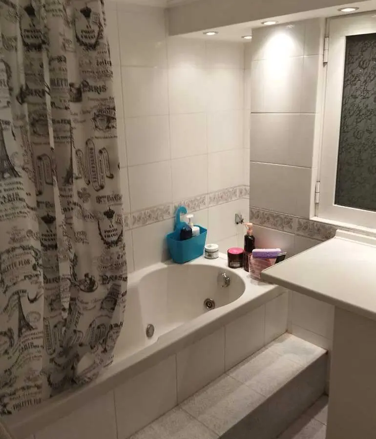 Flat Of 87 M² In Attica