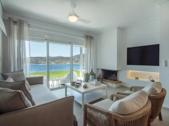 3-bedroom Villa In Keratea, Greece (132 M²)