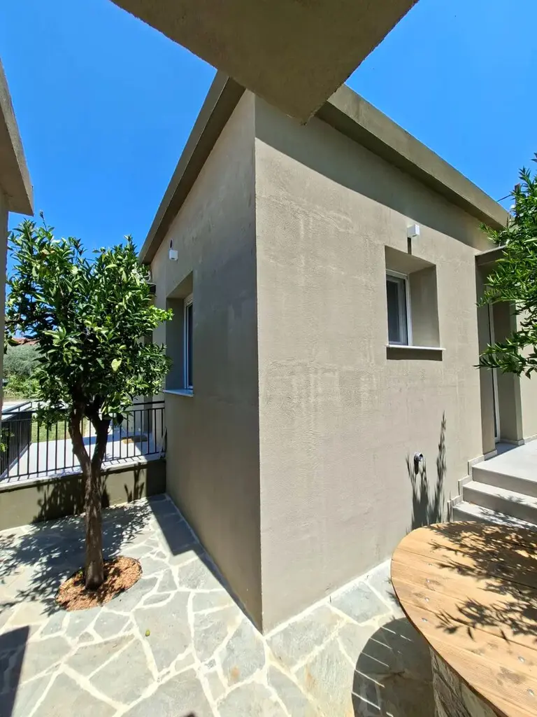 Detached House Of 100 M² In Peloponnese
