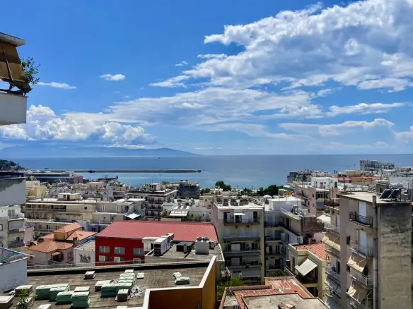 Flat Of 105 M² In Kavala