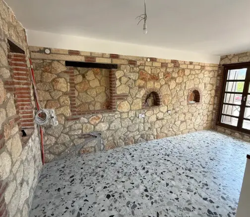 2-bedroom Flat In Poligiros, Greece (50 M²)