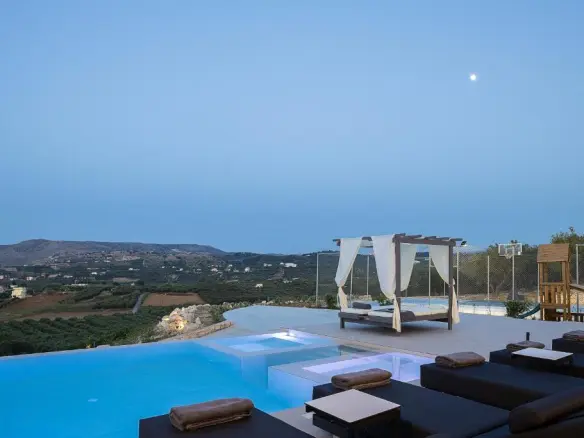 5-bedroom Villa In Lappa, Greece (180 M²)